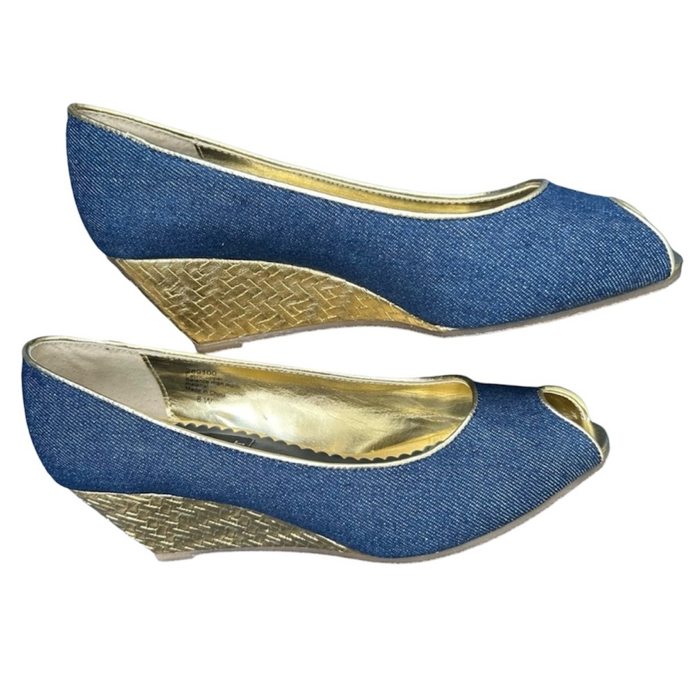 AJ VALENCI Built for Comfort Shoes Blue Denim Gold Wedge Peep Toe Size 8W